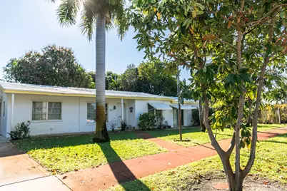 308 Australian Circle, Lake Park, FL 33403 - Photo 3