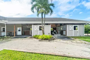2080 Canter Way, Wellington, FL 33414 - Photo 5