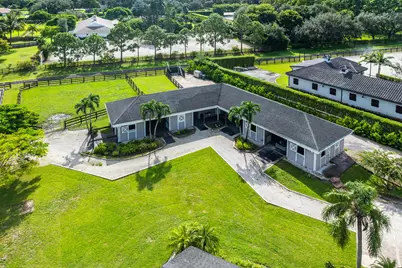 2080 Canter Way, Wellington, FL 33414 - Photo 11