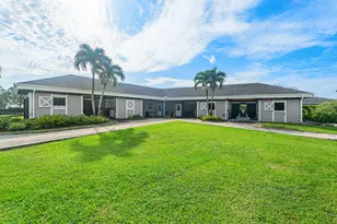 2080 Canter Way, Wellington, FL 33414 - Photo 13