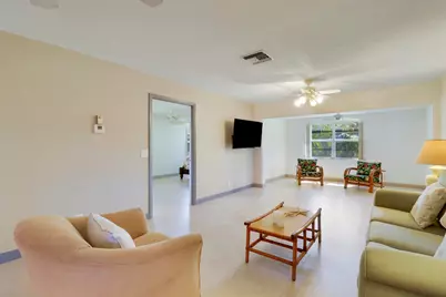 129 Mockingbird Lane, Delray Beach, FL 33445 - Photo 11