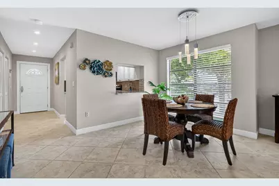 41 Stratford Lane W #B, Boynton Beach, FL 33436 - Photo 11