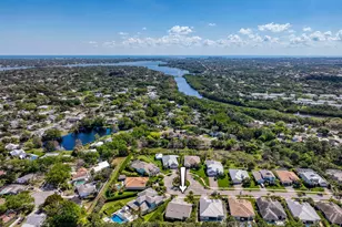 134 Shores Pointe Dr, Jupiter, FL 33458 - Photo 1