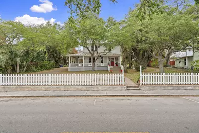 419 N 2nd Street, Fort Pierce, FL 34950 - Photo 3