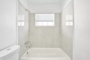 20831 NW 34th Ct, Miami Gardens, FL 33056 - Photo 17