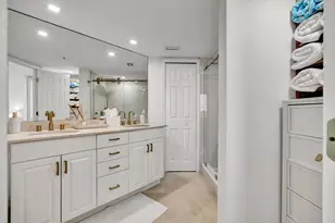 3000 N Ocean Dr, Singer Island, FL 33404 - Photo 31