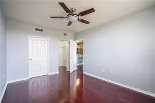 2421 NE 65th St, Fort Lauderdale, FL 33308 - Photo 13