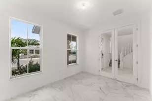 900 SW Newfield Ave, Palm City, FL 34990 - Photo 3