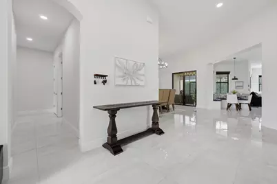 8127 NW 115th Way, Parkland, FL 33076 - Photo 9