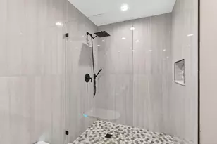 724 SW 1st Ave, Pompano Beach, FL 33060 - Photo 33