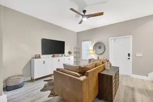 724 SW 1st Ave, Pompano Beach, FL 33060 - Photo 7