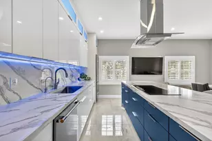 724 SW 1st Ave, Pompano Beach, FL 33060 - Photo 13