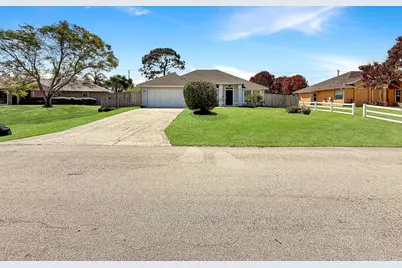1526 SW Dycus Avenue, Port Saint Lucie, FL 34953 - Photo 1