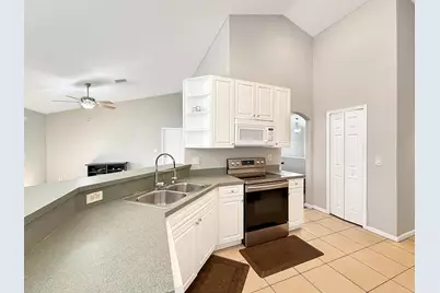 1526 SW Dycus Avenue, Port Saint Lucie, FL 34953 - Photo 5