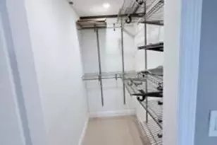 2710 NW 24th Ave, Oakland Park, FL 33311 - Photo 15