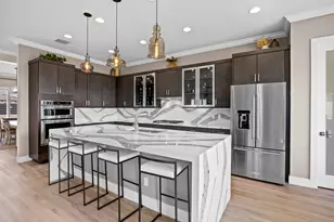 953 Hookline Cir, The Acreage, FL 33470 - Photo 9