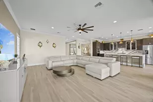 953 Hookline Cir, The Acreage, FL 33470 - Photo 11