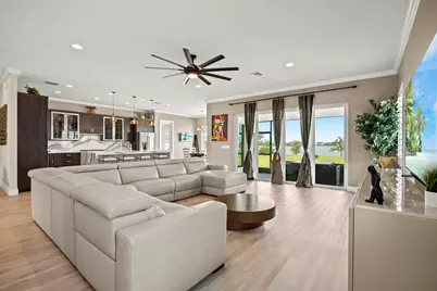 953 Hookline Circle, The Acreage, FL 33470 - Photo 13