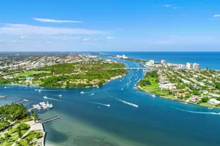 2206 S Fairway Dr S, Jupiter, FL 33477 - Photo 29