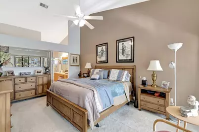 8240 Waterline Drive, Boynton Beach, FL 33472 - Photo 21