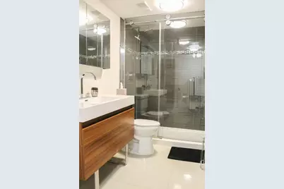 1830 Embassy Drive #123, West Palm Beach, FL 33401 - Photo 15