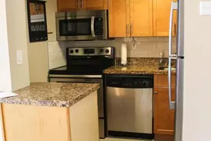 1830 Embassy Dr, West Palm Beach, FL 33401 - Photo 9