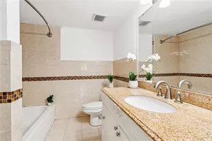 2729 S Oakland Forest Dr S, Oakland Park, FL 33309 - Photo 9