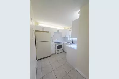 3196 49th Lane S, Lake Worth Beach, FL 33461 - Photo 3