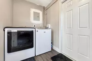 6751 Cody St, Hollywood, FL 33024 - Photo 25