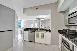 225 NE 1st St, Delray Beach, FL 33444 - Photo 9