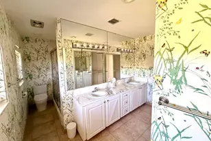 2015 Notre Dame Dr, Lake Worth Beach, FL 33460 - Photo 37