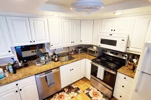2515 NE 1st Ct, Boynton Beach, FL 33435 - Photo 9