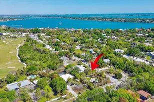 2366 SE Country Club Ln, Stuart, FL 34996 - Photo 1