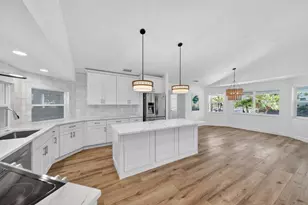 2366 SE Country Club Ln, Stuart, FL 34996 - Photo 25