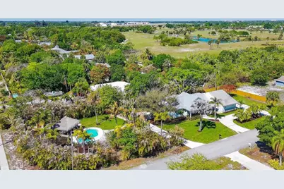 2366 SE Country Club Lane, Stuart, FL 34996 - Photo 13