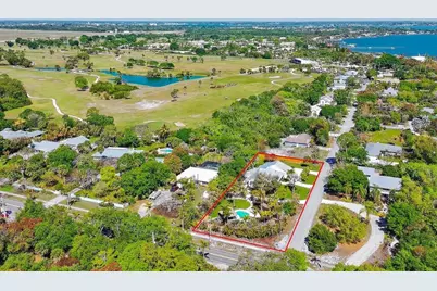2366 SE Country Club Lane, Stuart, FL 34996 - Photo 9