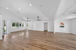 2366 SE Country Club Ln, Stuart, FL 34996 - Photo 29