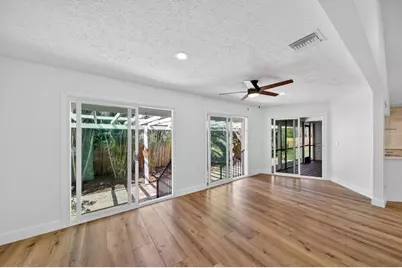 2366 SE Country Club Lane, Stuart, FL 34996 - Photo 15