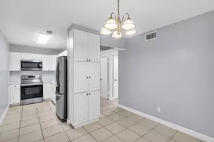 333 SE Martin Ave, Stuart, FL 34996 - Photo 15