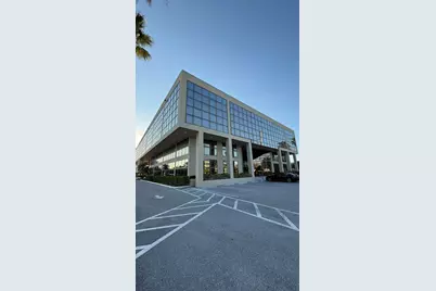 631 US Highway 1 #404, North Palm Beach, FL 33408 - Photo 1