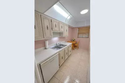 2740 SW 22nd Avenue #1605, Delray Beach, FL 33445 - Photo 5