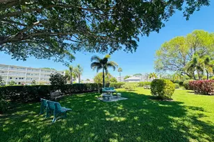 310 Grantham A, Deerfield Beach, FL 33442 - Photo 27