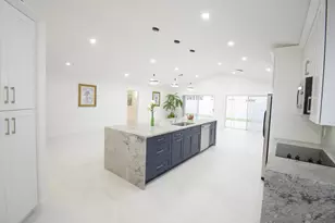 11071 Baybreeze Way, Boca Raton, FL 33428 - Photo 5