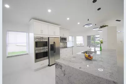 11071 Baybreeze Way, Boca Raton, FL 33428 - Photo 3