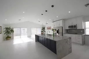 11071 Baybreeze Way, Boca Raton, FL 33428 - Photo 1