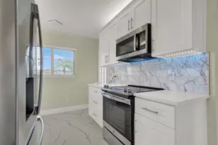 23277 Barwood Ln N, Boca Raton, FL 33428 - Photo 7