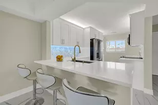 23277 Barwood Ln N, Boca Raton, FL 33428 - Photo 9