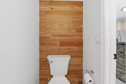 9902 Lago Drive, Boynton Beach, FL 33472 - Photo 13