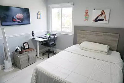 15604 SW 16th Court, Pembroke Pines, FL 33027 - Photo 17