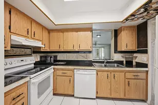 6525 S Oriole Blvd, Delray Beach, FL 33446 - Photo 5